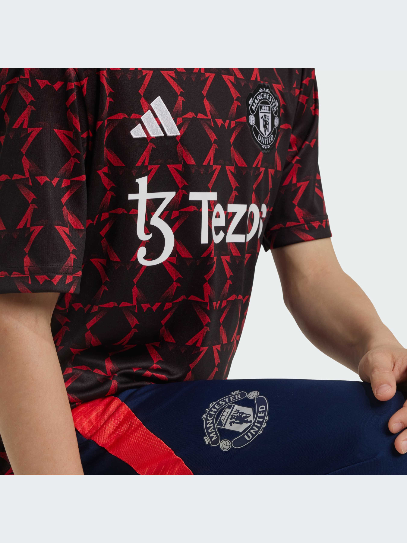 Футболка спортивная Adidas модель IT1992 Фото