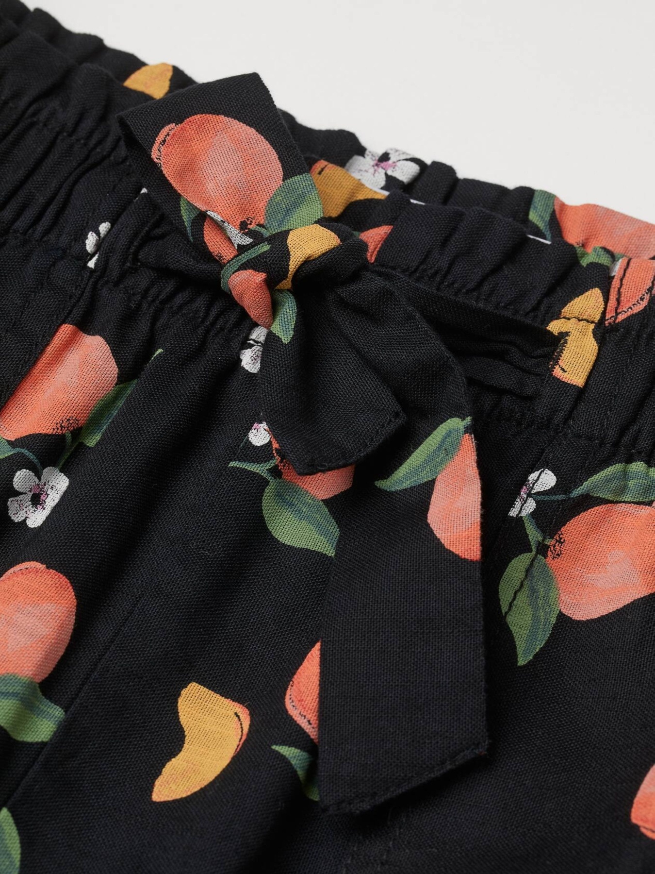 Шорты H&M модель 73558 Фото