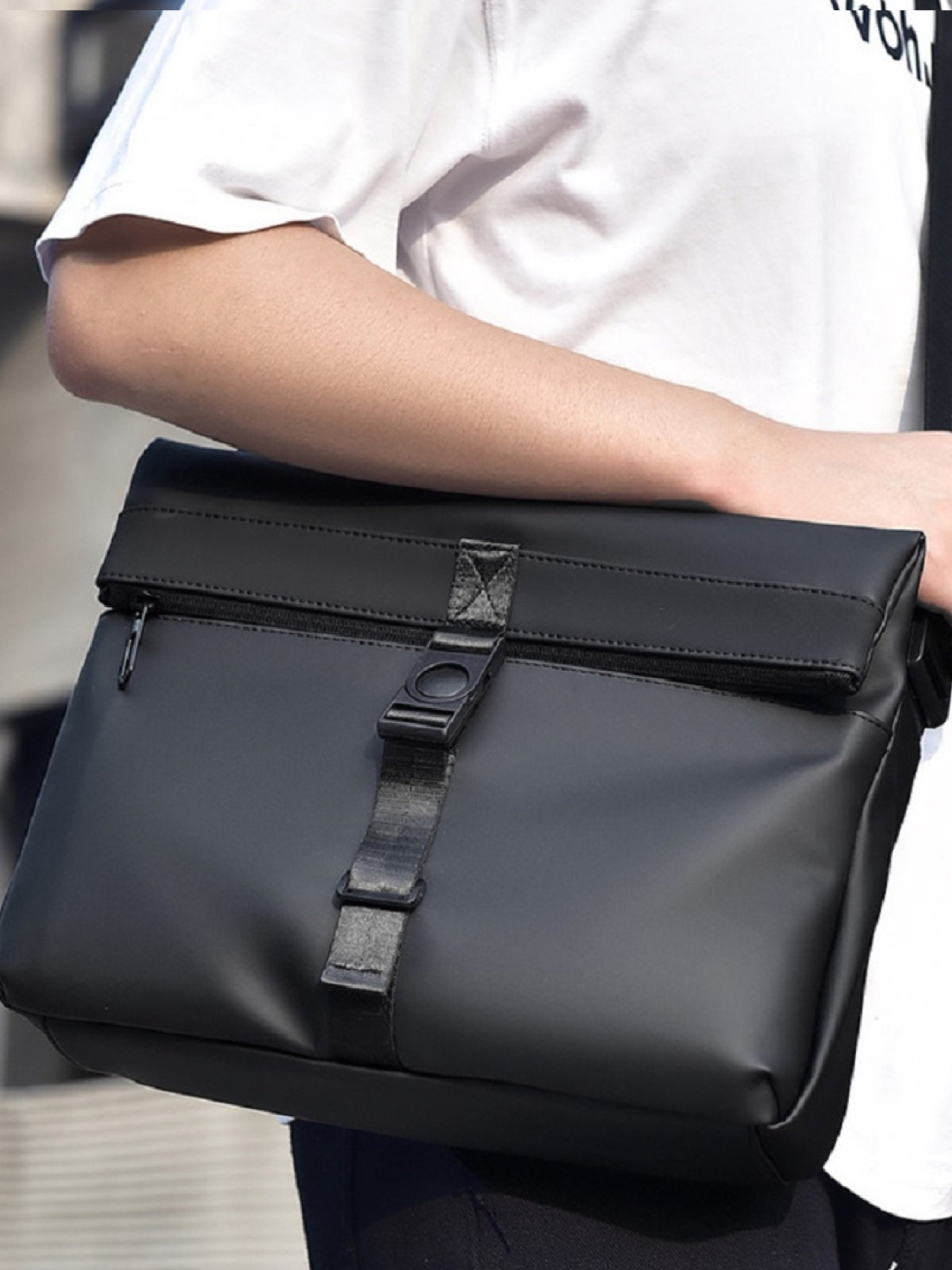 Мессенджер RoyalBag модель ATN02-BBL2185A Фото