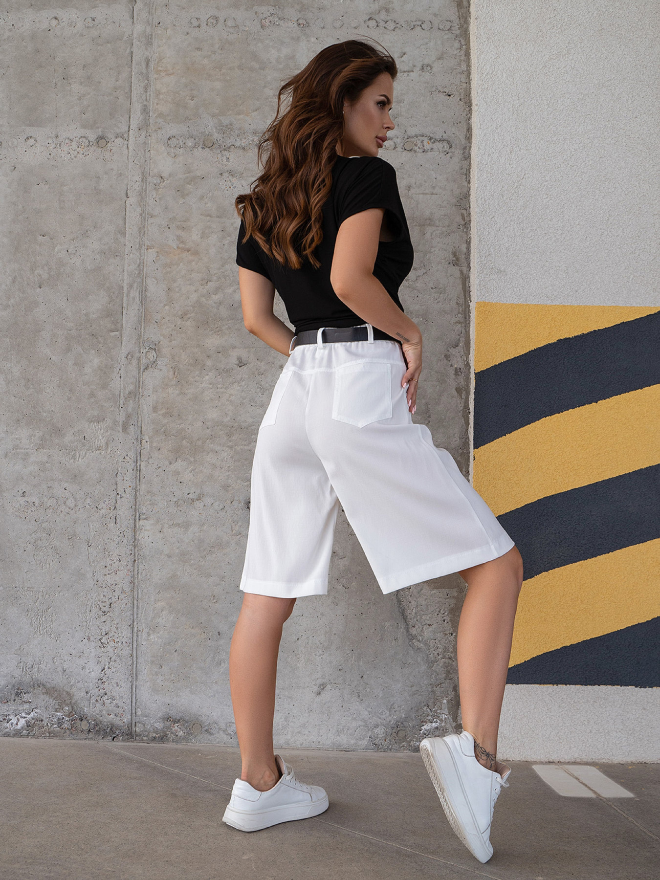 Шорты ISSA Plus модель 14766_белый Фото