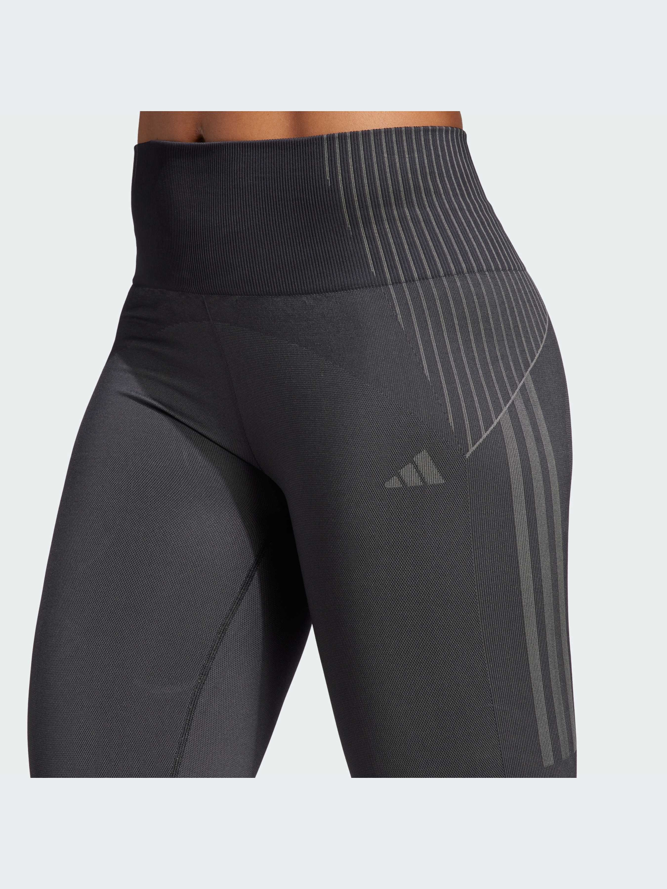 Леггинсы спортивные Adidas модель IA7165 Фото