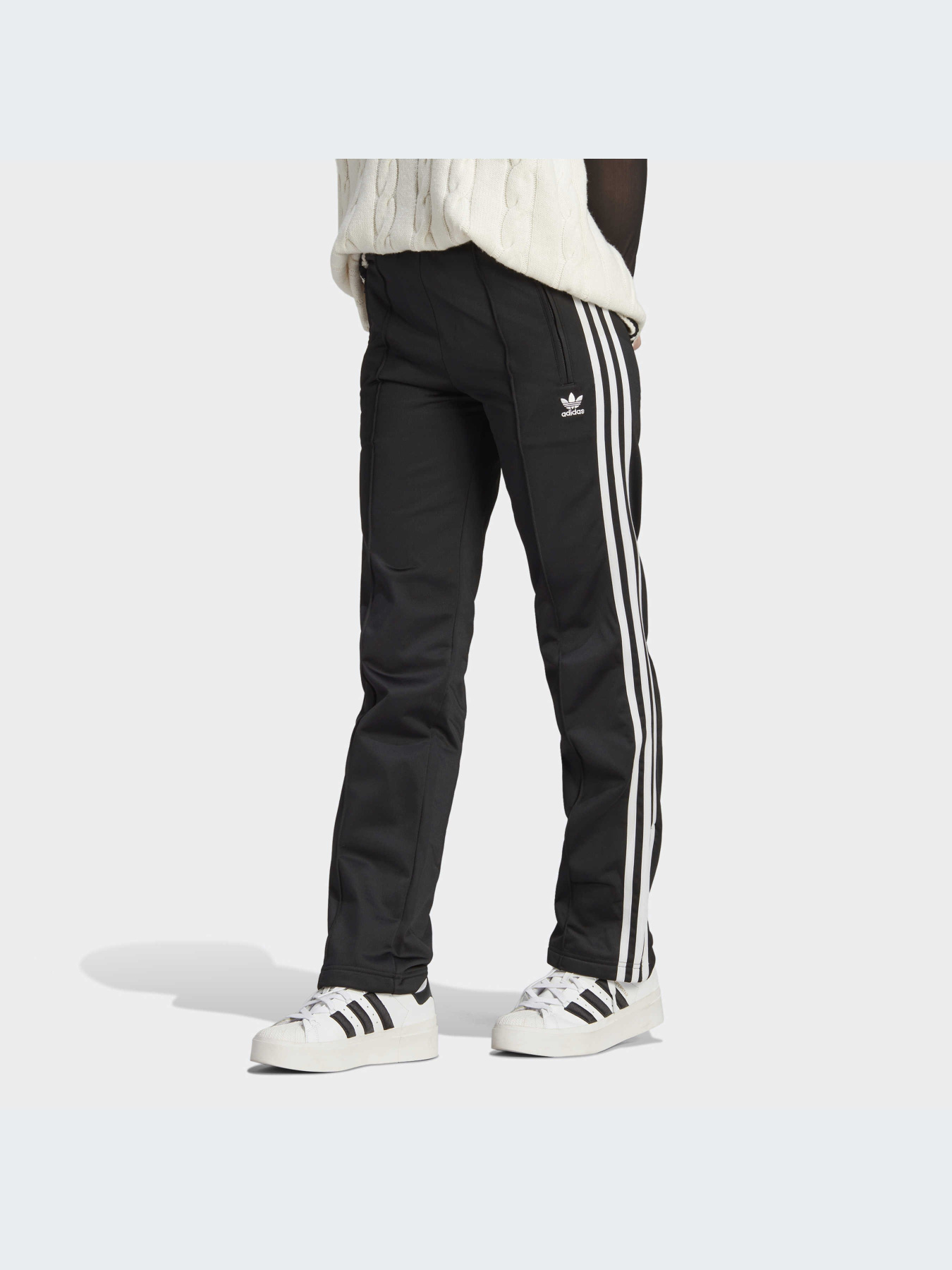 Брюки повседневные Adidas модель IL8763 Фото