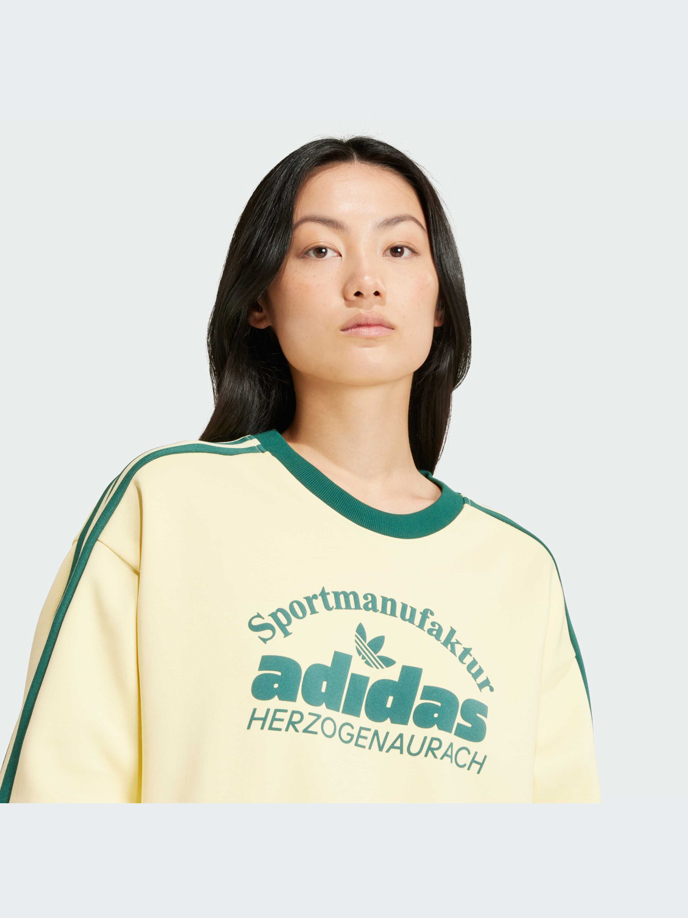 Світшот Adidas Graphics модель IS0373 Фото