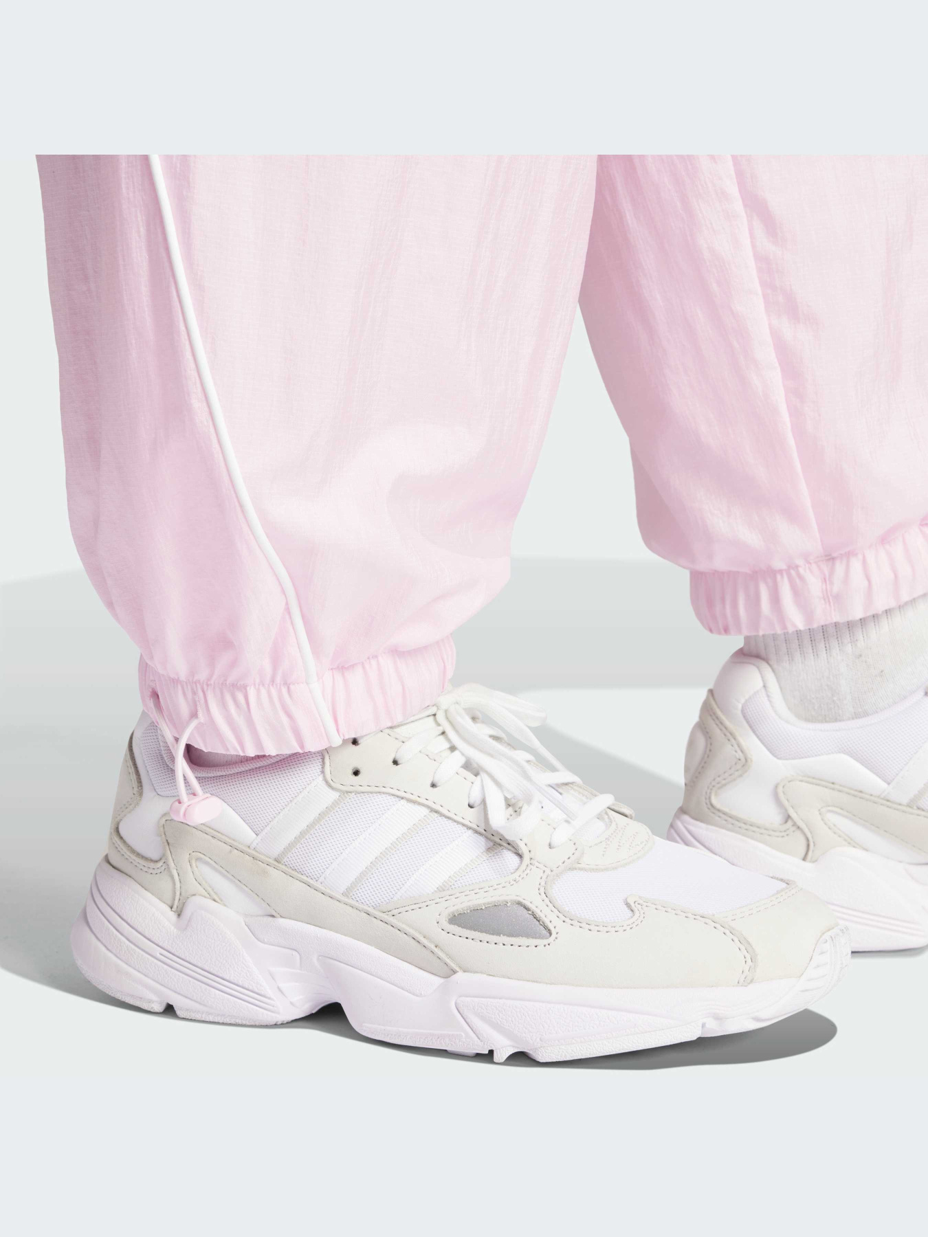 Джоггеры Adidas модель IT9699 Фото