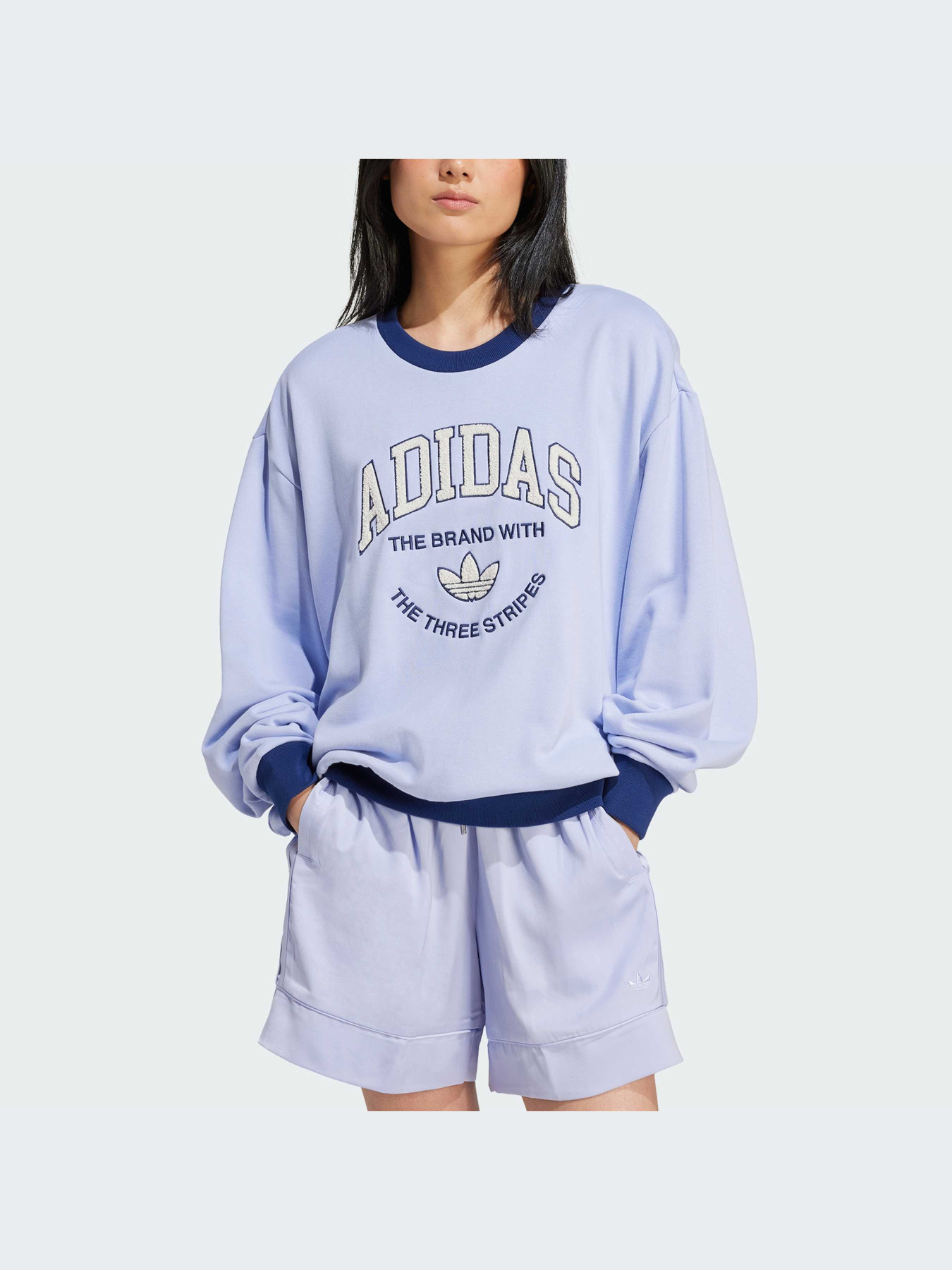 Худі та світшоти Adidas Graphics модель IT4271 Фото