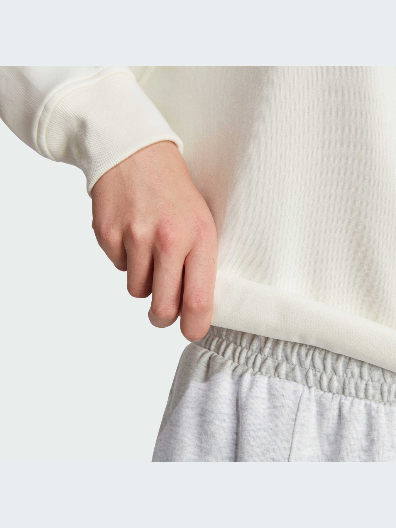 Свитшот Adidas Graphics модель IR7474 Фото