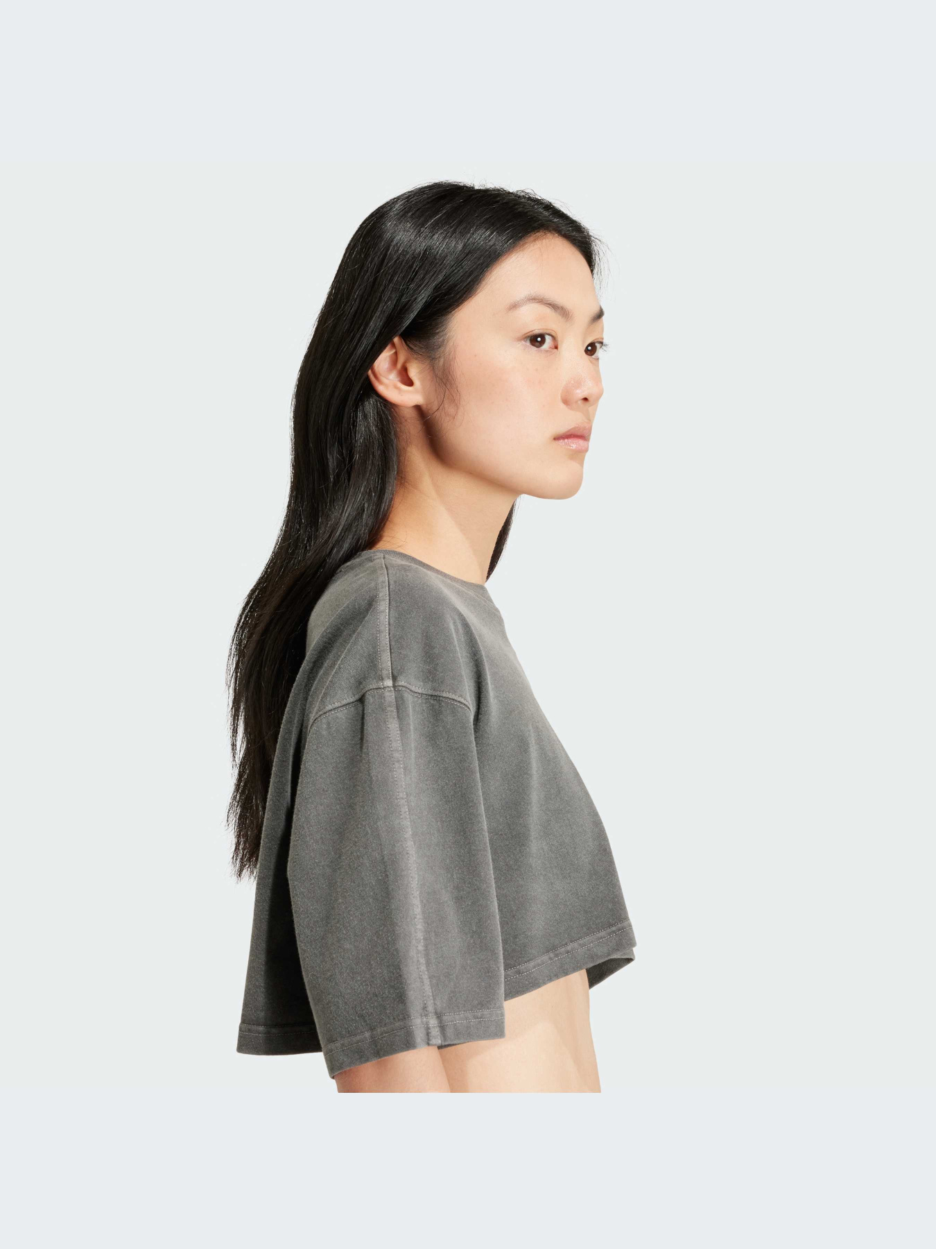 Топ Adidas модель IT9883 Фото