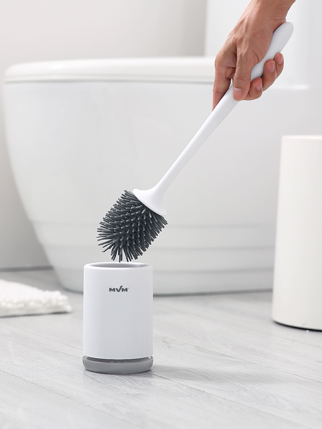 Йоржик з силіконовою щіткою підлоговий білий з сірим MBM HOME модель BP-13 WHITE/GRAY Фото