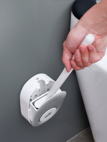 Ершик с узкой силиконовой щеткой клеящийся настенный белый с серым MBM MY HOME модель BP-34 WHITE/GRAY Фото