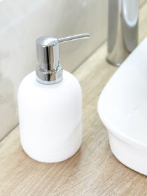 Диспенсер для рідкого мила білий Boston MBM HOME модель BA-04 WHITE Фото