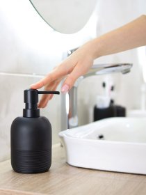 Диспенсер для жидкого мыла черный Boston MBM MY HOME модель BA-04 BLACK Фото