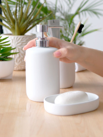 Диспенсер для жидкого мыла белый Milan MBM MY HOME модель BA-23 WHITE Фото