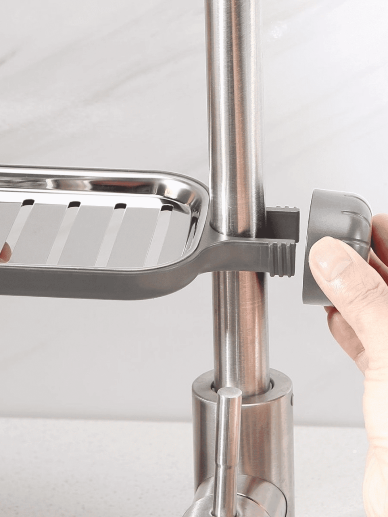 Полиця на душову штангу та змішувач з фіксатором сіра MBM HOME модель BP-22 GRAY Фото