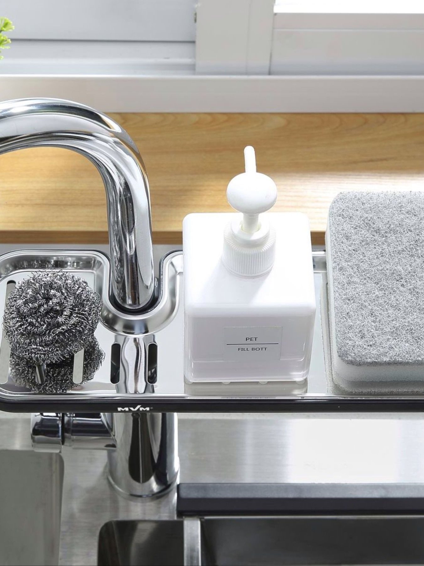 Полиця на душову штангу та змішувач з фіксатором чорна MBM HOME модель BP-23 BLACK Фото