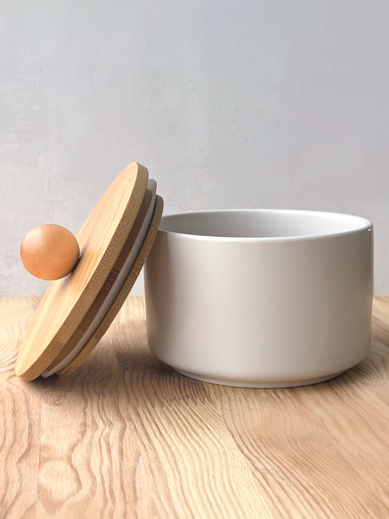 Емкость для хранения белая/дерево MBM MY HOME модель KP-17 WHITE/WOOD Фото