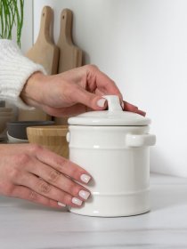 Емкость для хранения с ручками белая MBM MY HOME модель KP-19 WHITE Фото