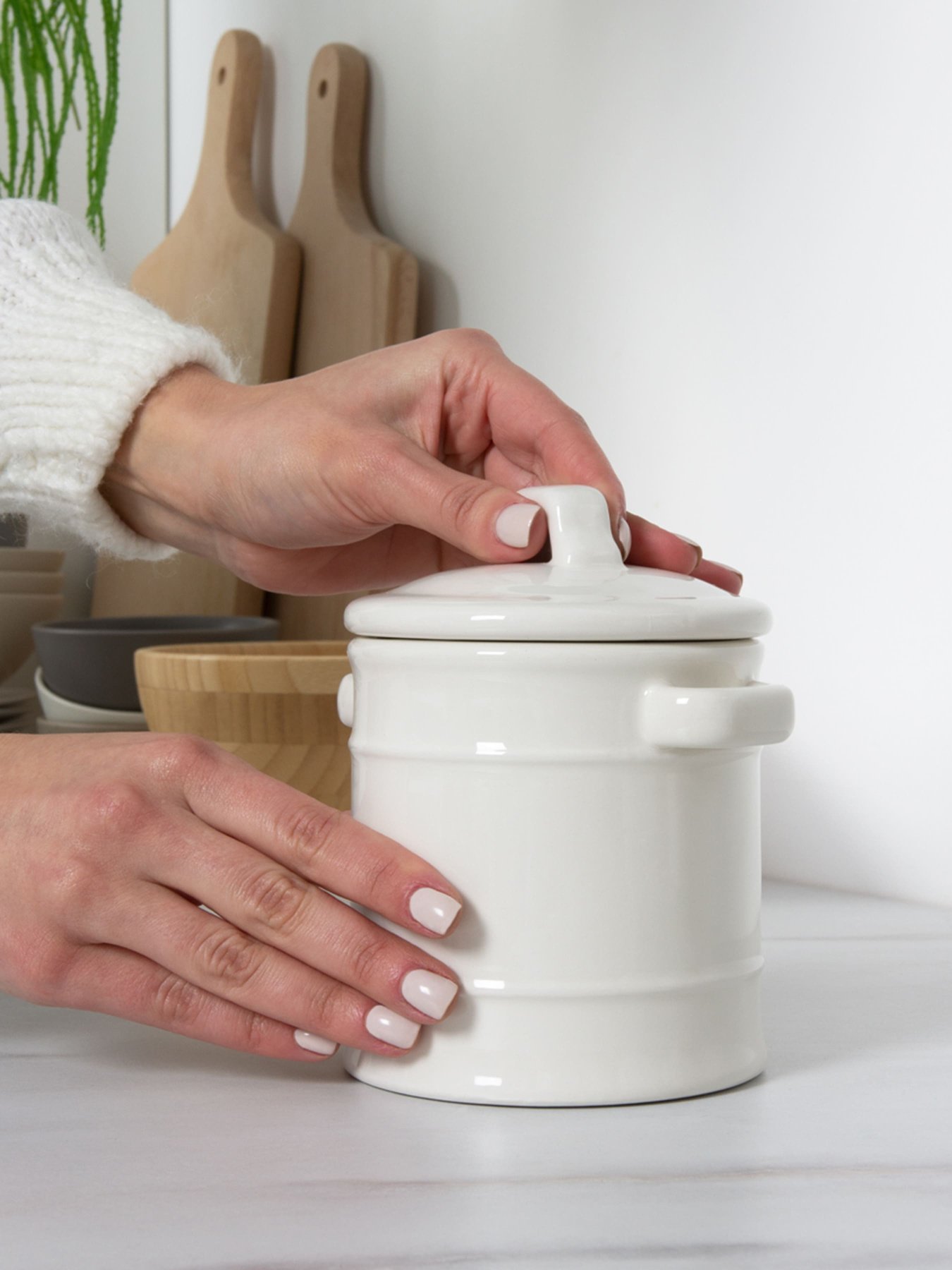 Емкость для хранения с ручками белая MBM HOME модель KP-19 WHITE Фото