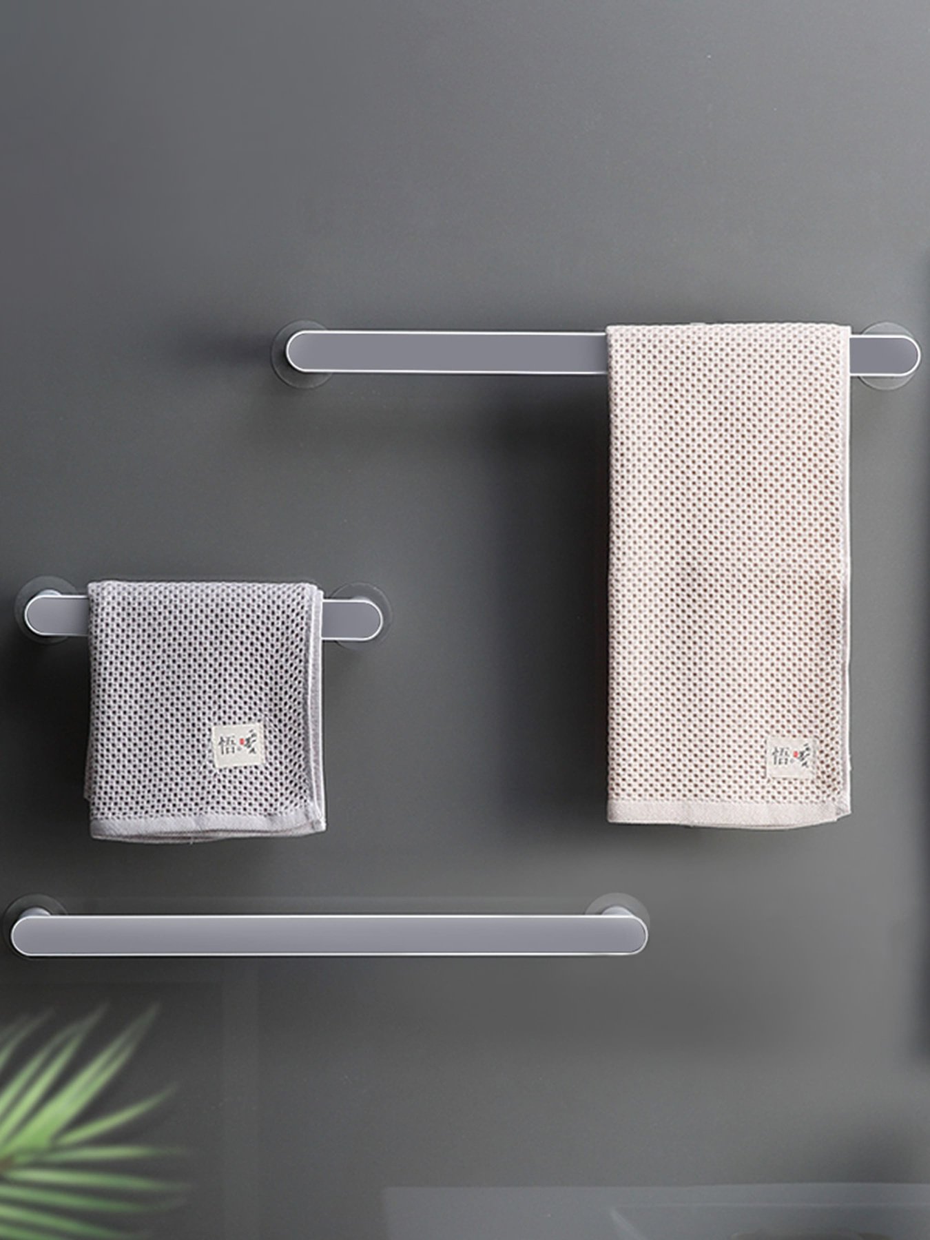 Держатель универсальный клеящийся белый с серым MBM HOME модель BP-30 WHITE/GRAY Фото