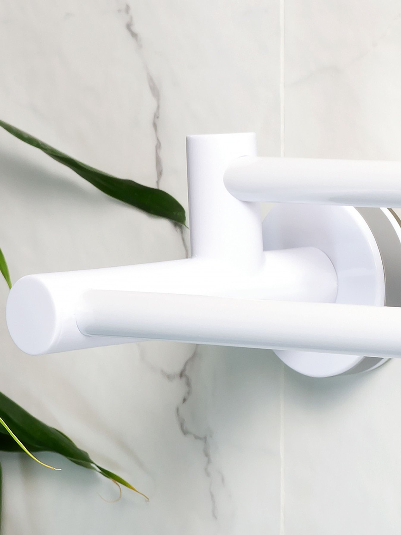 Держатель для полотенец двойной клеящийся MBM HOME модель BP-31 WHITE Фото