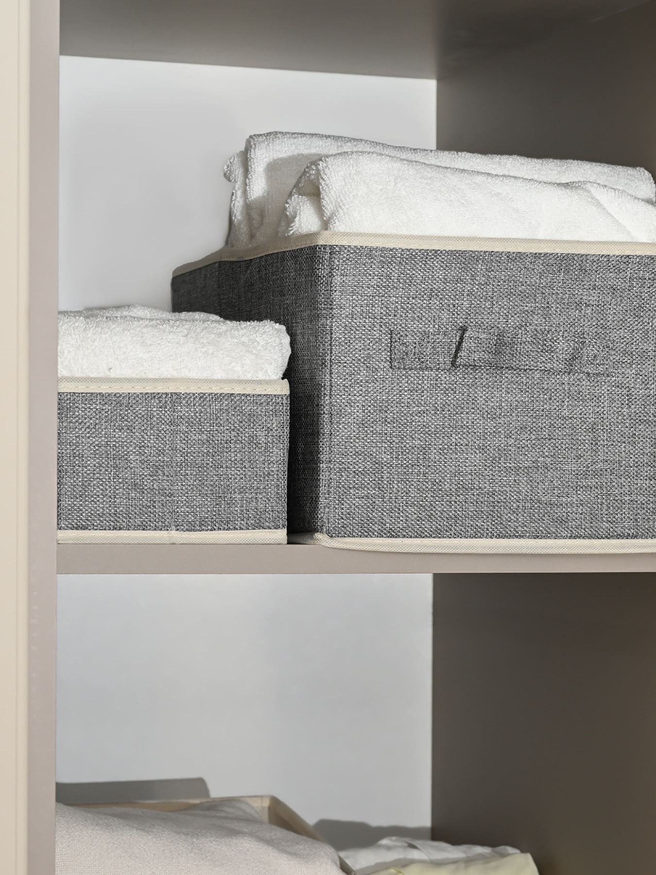 Ящик для хранения квадратный серый MBM MY HOME модель TH-30 LIGHT GRAY Фото