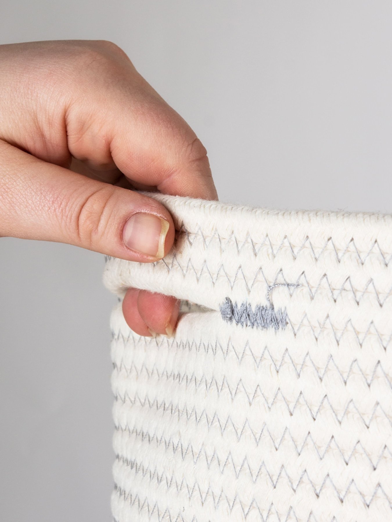 Корзина для зберігання сіра з білим MBM HOME модель TH-16 GRAY/WHITE Фото