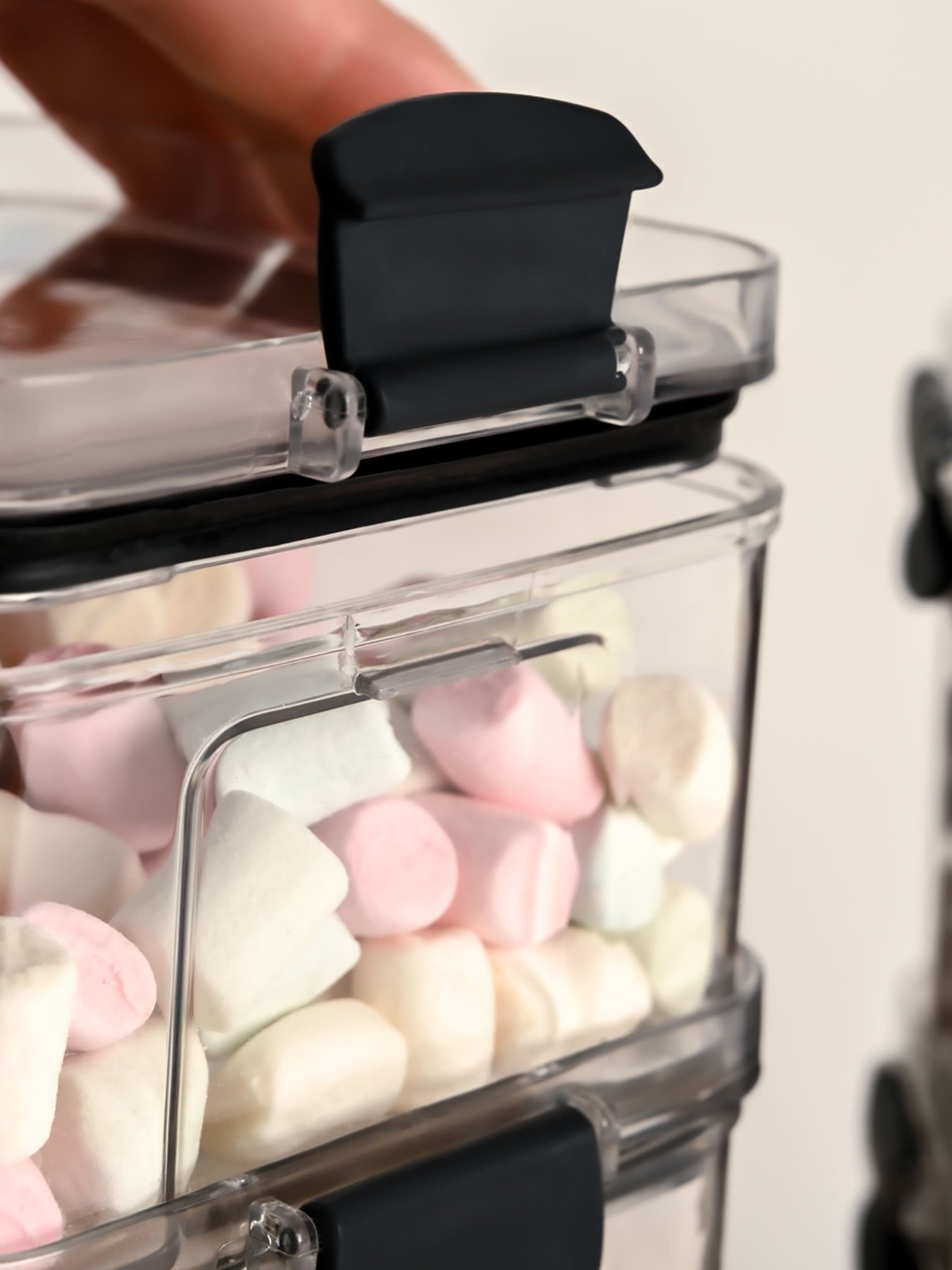 Емкость для хранения квадратная пластиковая прозрачная Zerno MBM MY HOME модель KP-88 XS T Фото