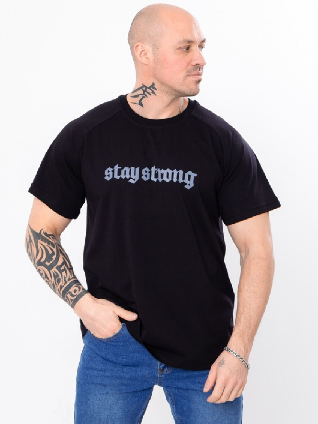 Футболка Носи своє модель 001-33-8011-of-chornij-stay-strong Фото