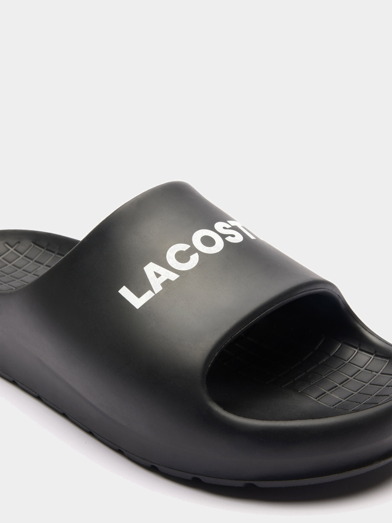 Шлепанцы Lacoste Serve Slide 2.0 модель 747CMA001502H Фото