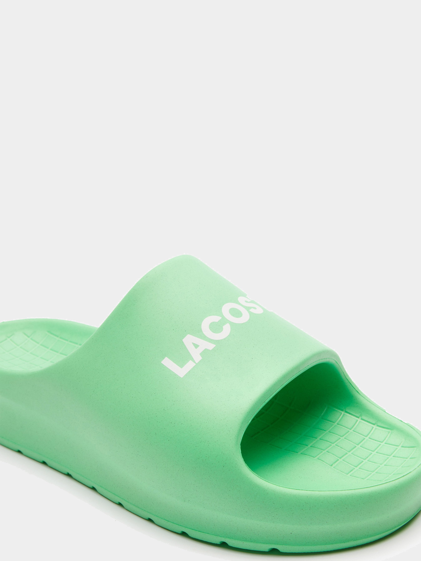 Шльопанці Lacoste Serve Slide 2.0 модель 747CMA00151R7 Фото