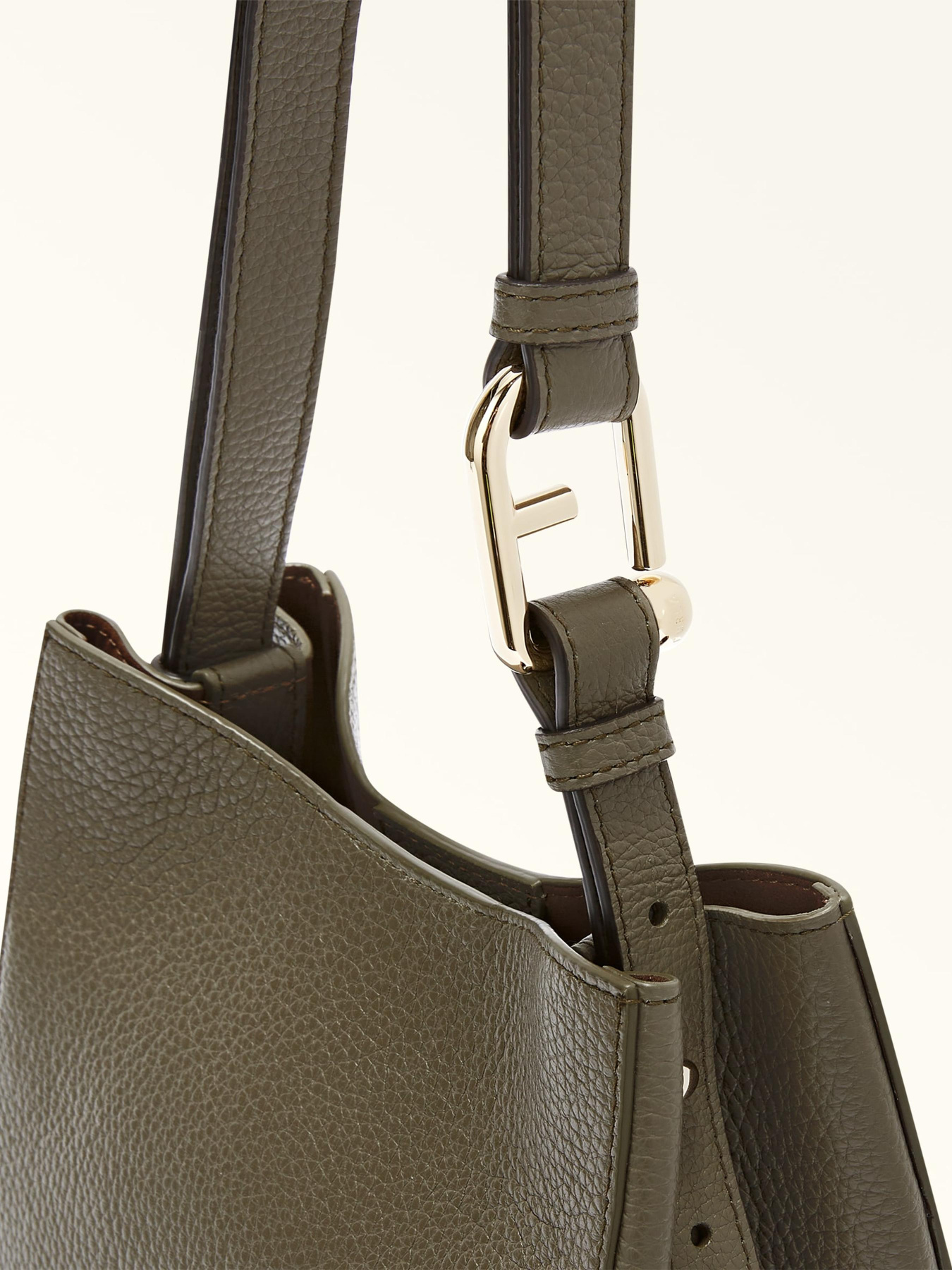 Шоппер Furla NUVOLA MINI BUCKET BAG 20 модель WB01373HSF0002810S1007 Фото