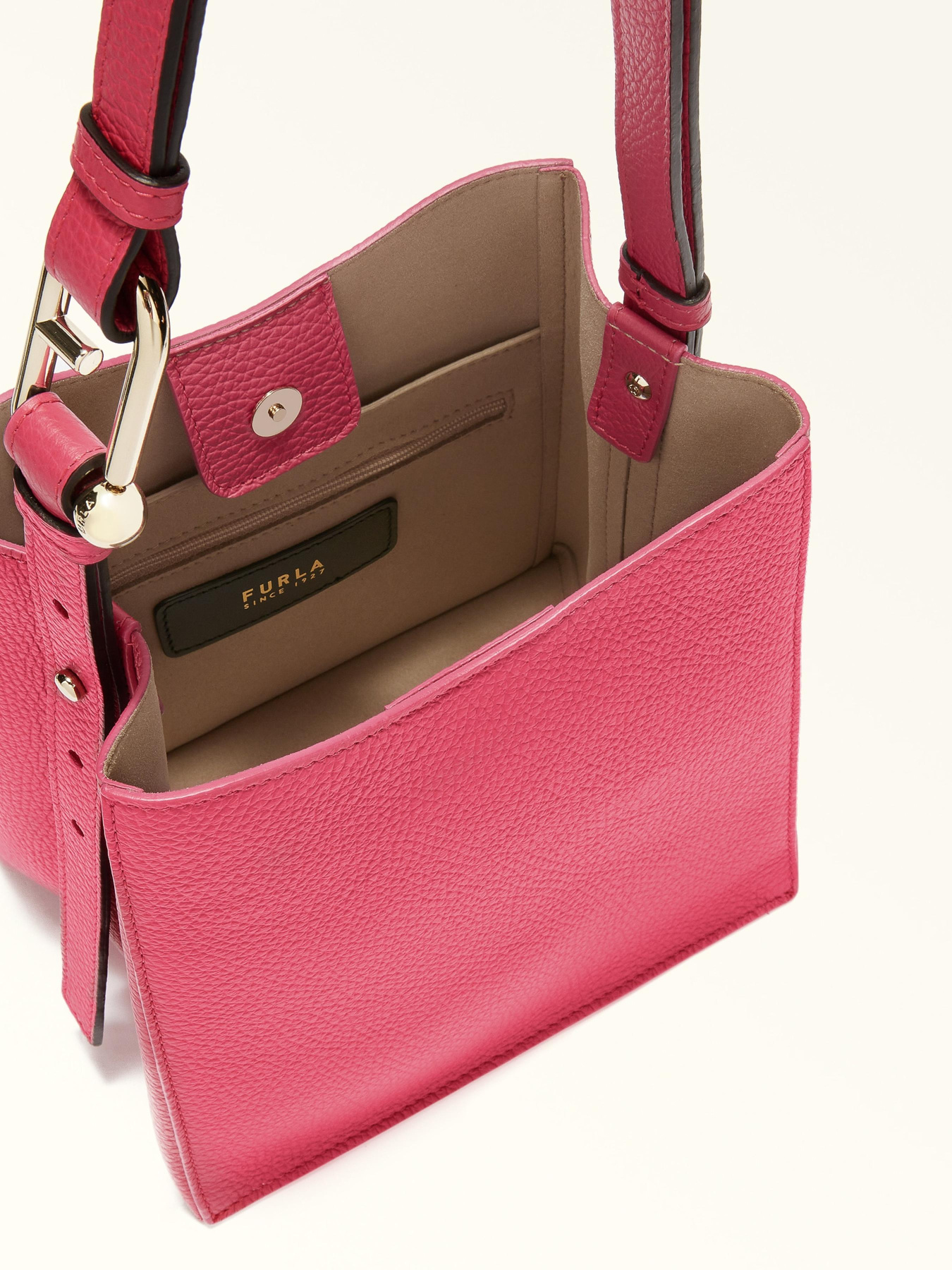 Хобо Furla Nuvola Bucket 20 модель WB01373HSF0002504S1007 Фото