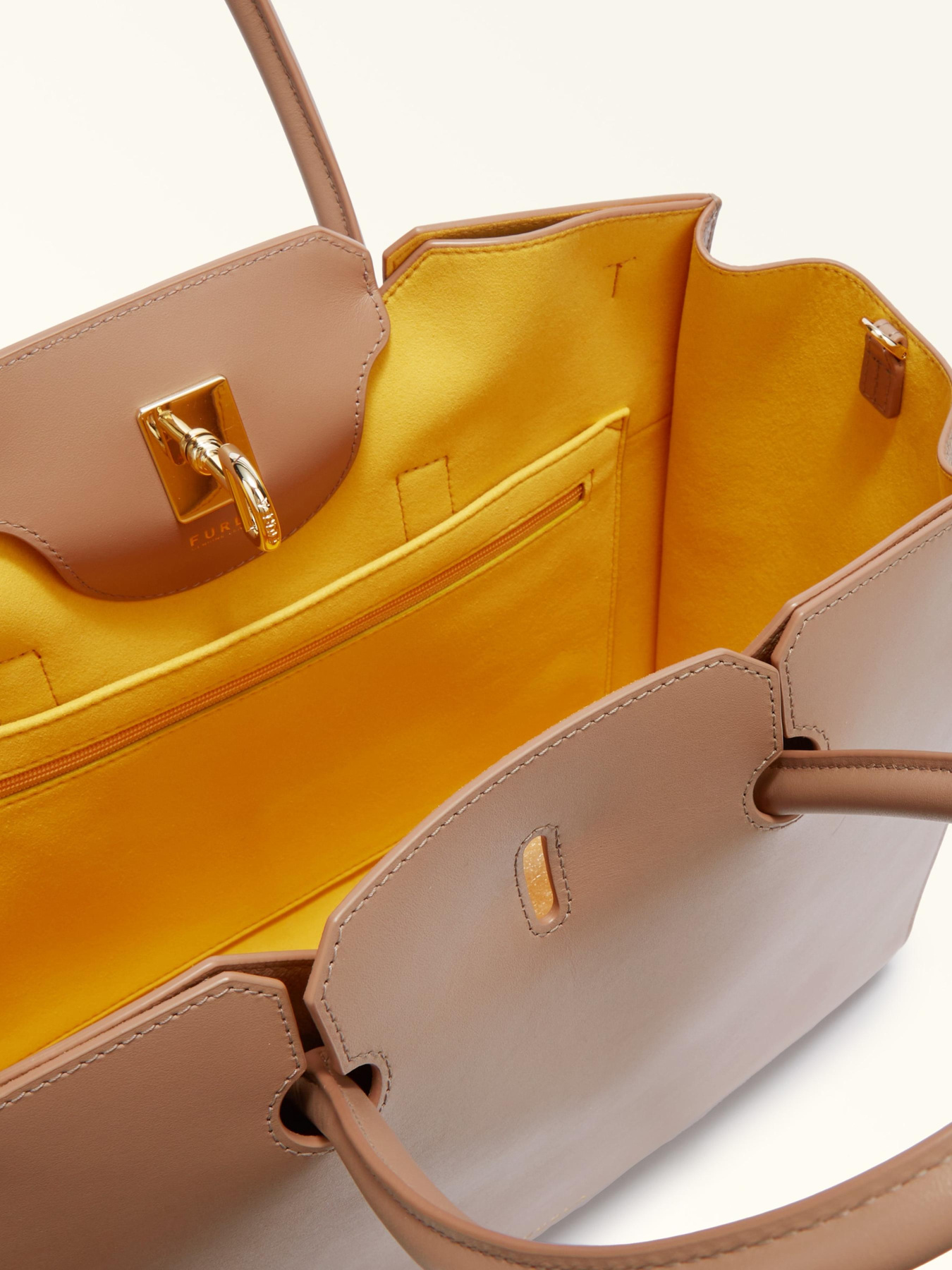 Сумка Furla Genesi модель WB01290BX00531257S9107 Фото