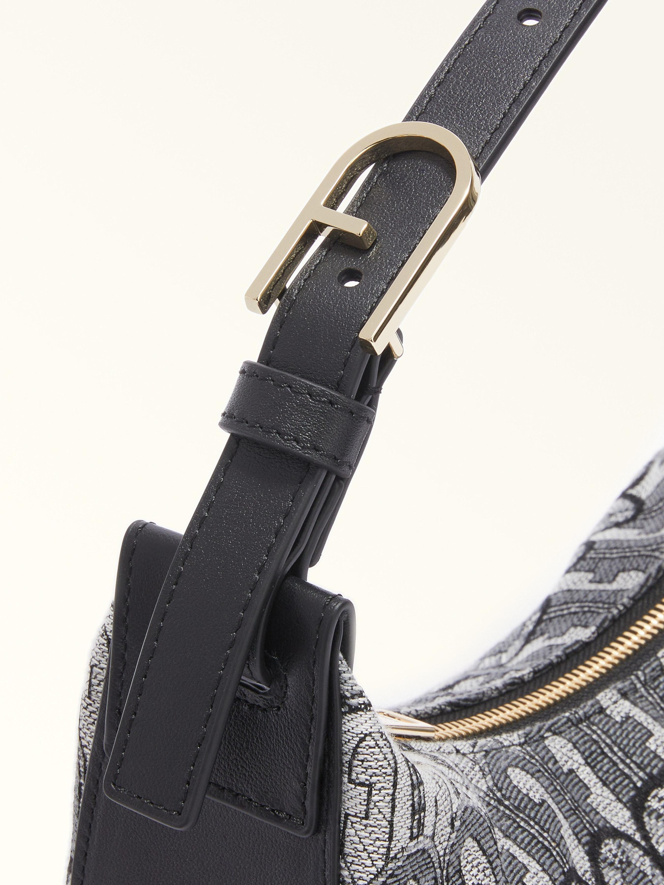 Хобо Furla FLOW S SHOULDER BAG 25 модель WB01053A.0459G10001007 Фото