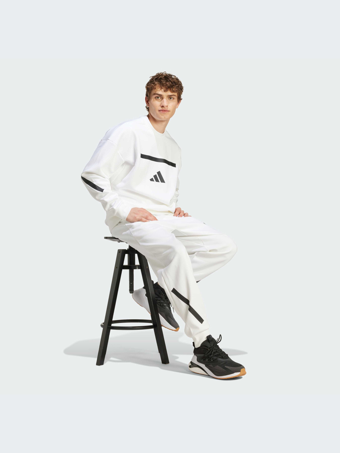 Свитшот Adidas ZNE модель JF2451 Фото