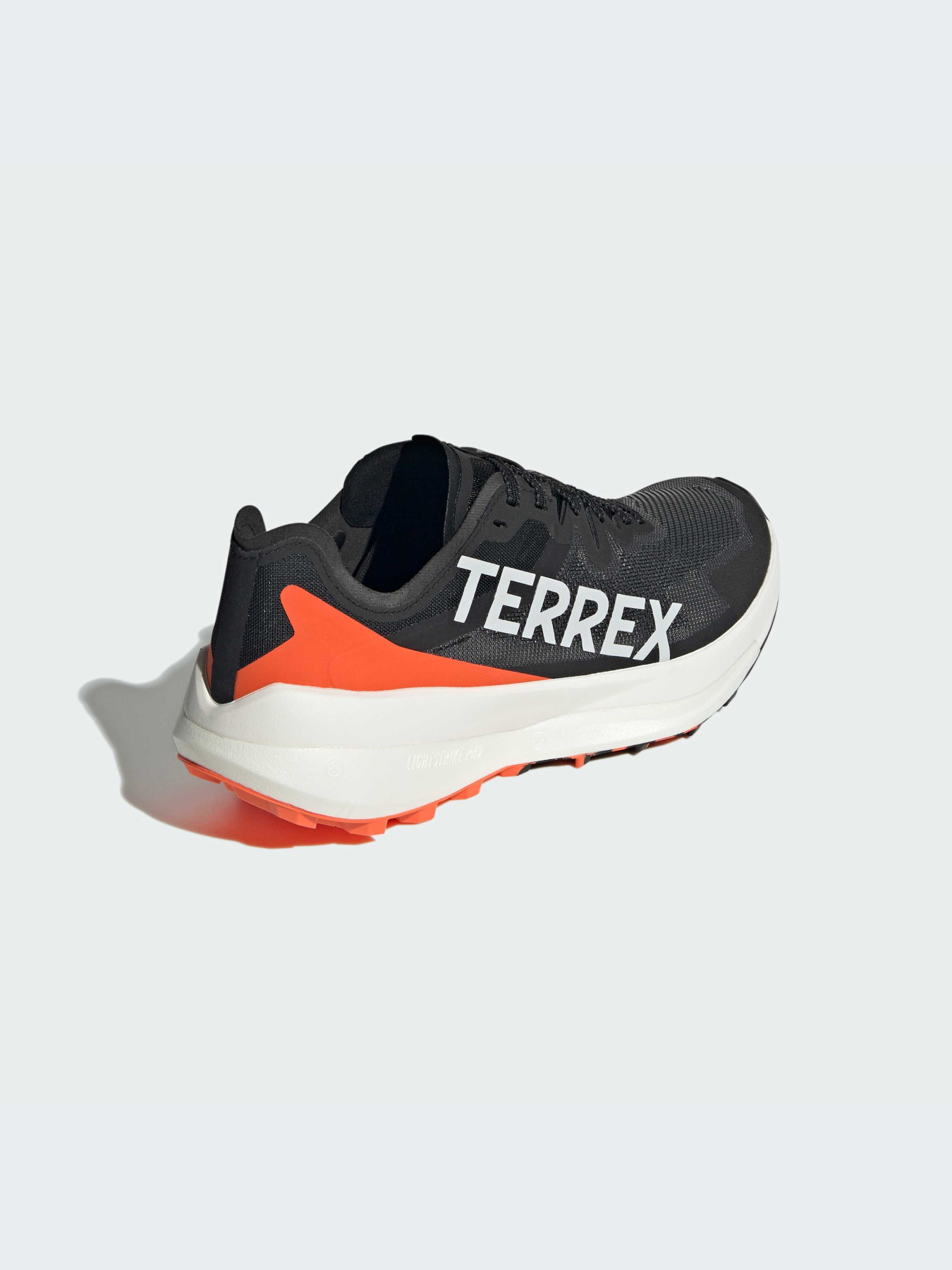 Кросівки Adidas Terrex модель IG8017 Фото