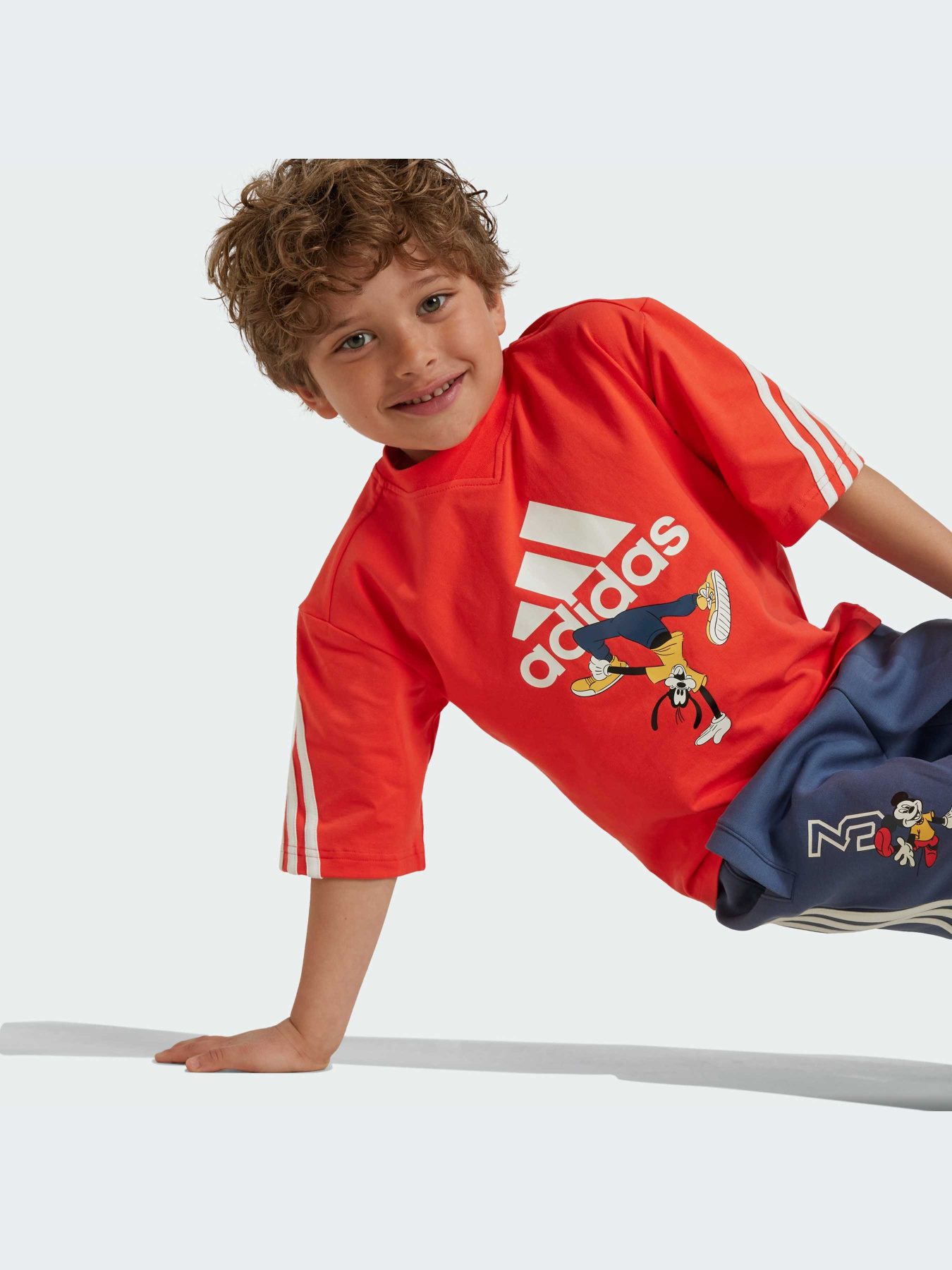 Футболка Adidas x Disney модель IV9631 Фото