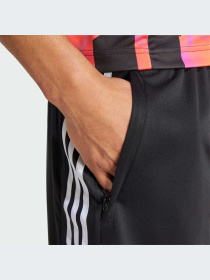 Шорты спортивные Adidas Tiro модель IX1342 Фото