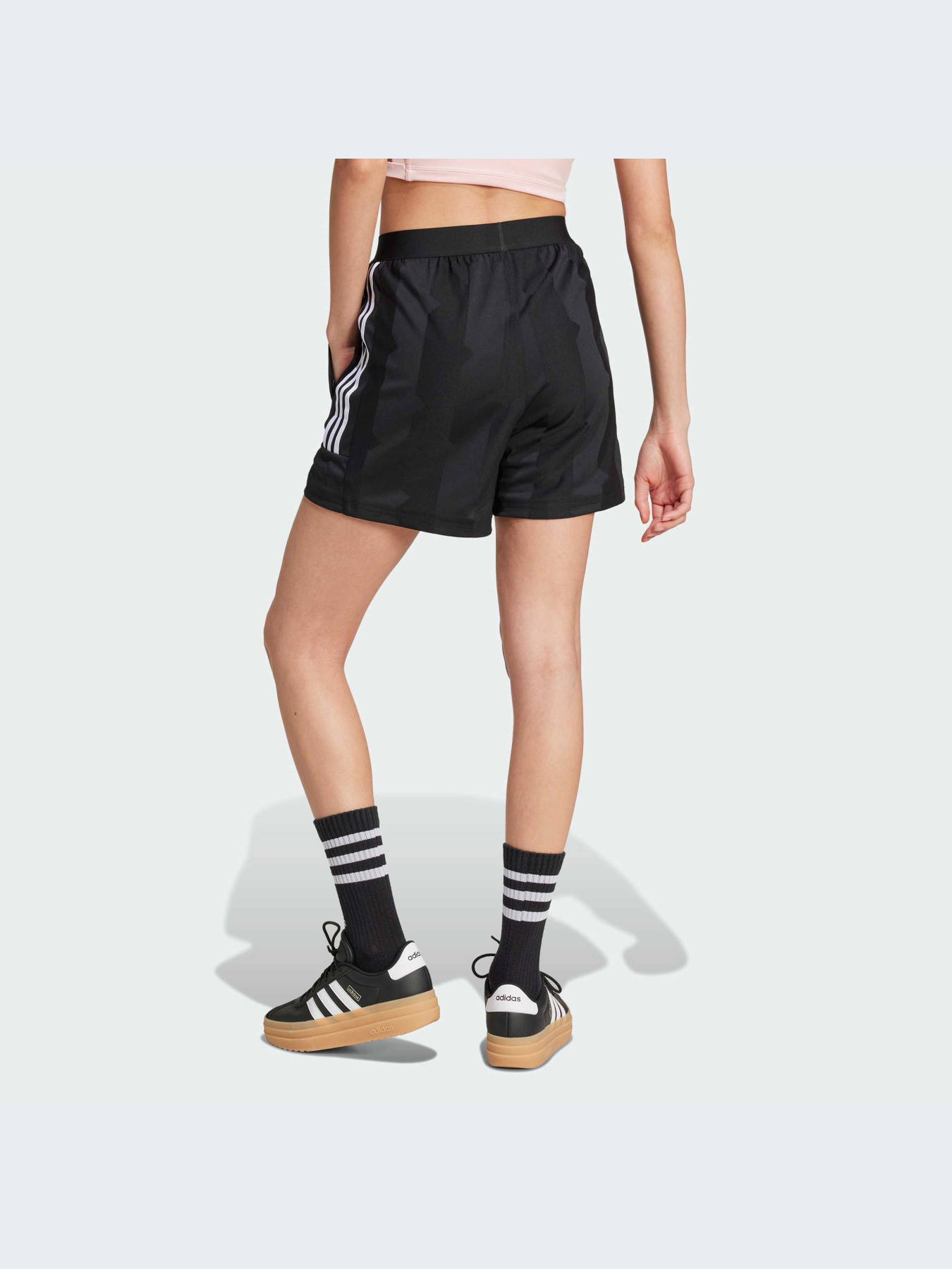 Повседневные шорты Adidas Tiro модель IX3502 Повседневные шорты Adidas Tiro модель IX3502 Фото