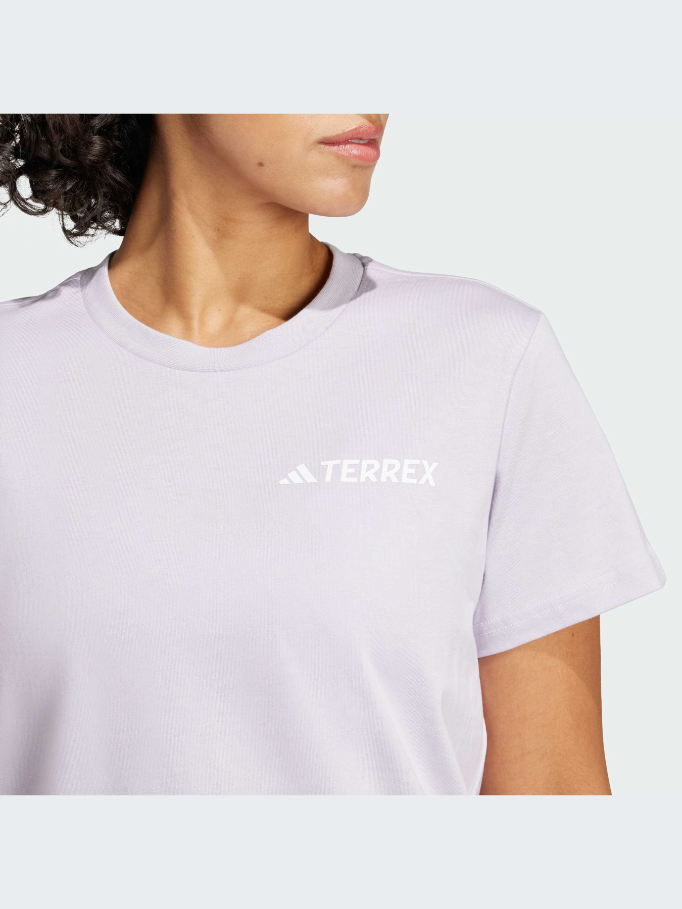 Спортивная футболка Adidas модель IW2716 Фото