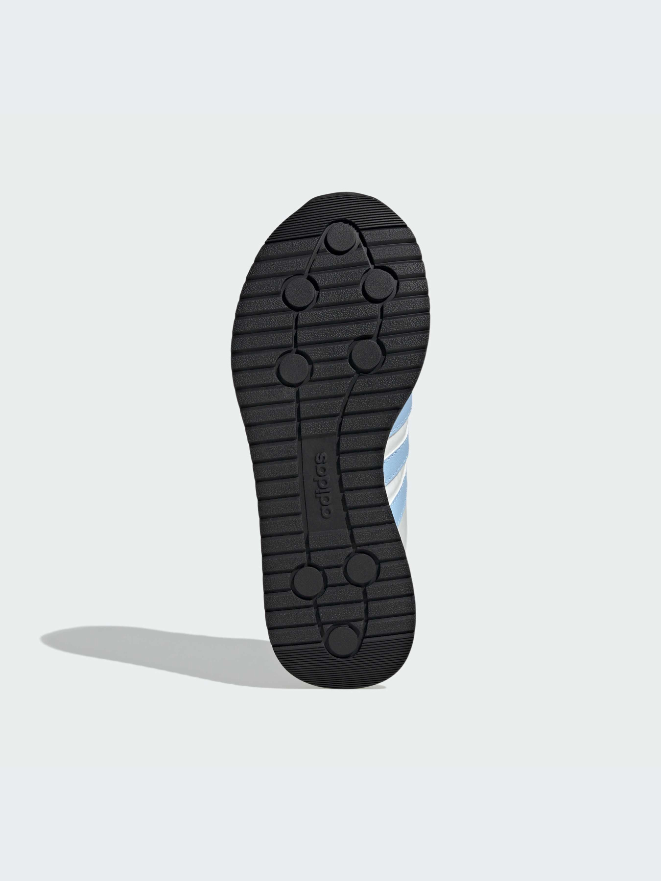 Кроссовки повседневные Adidas модель IH8602 Фото