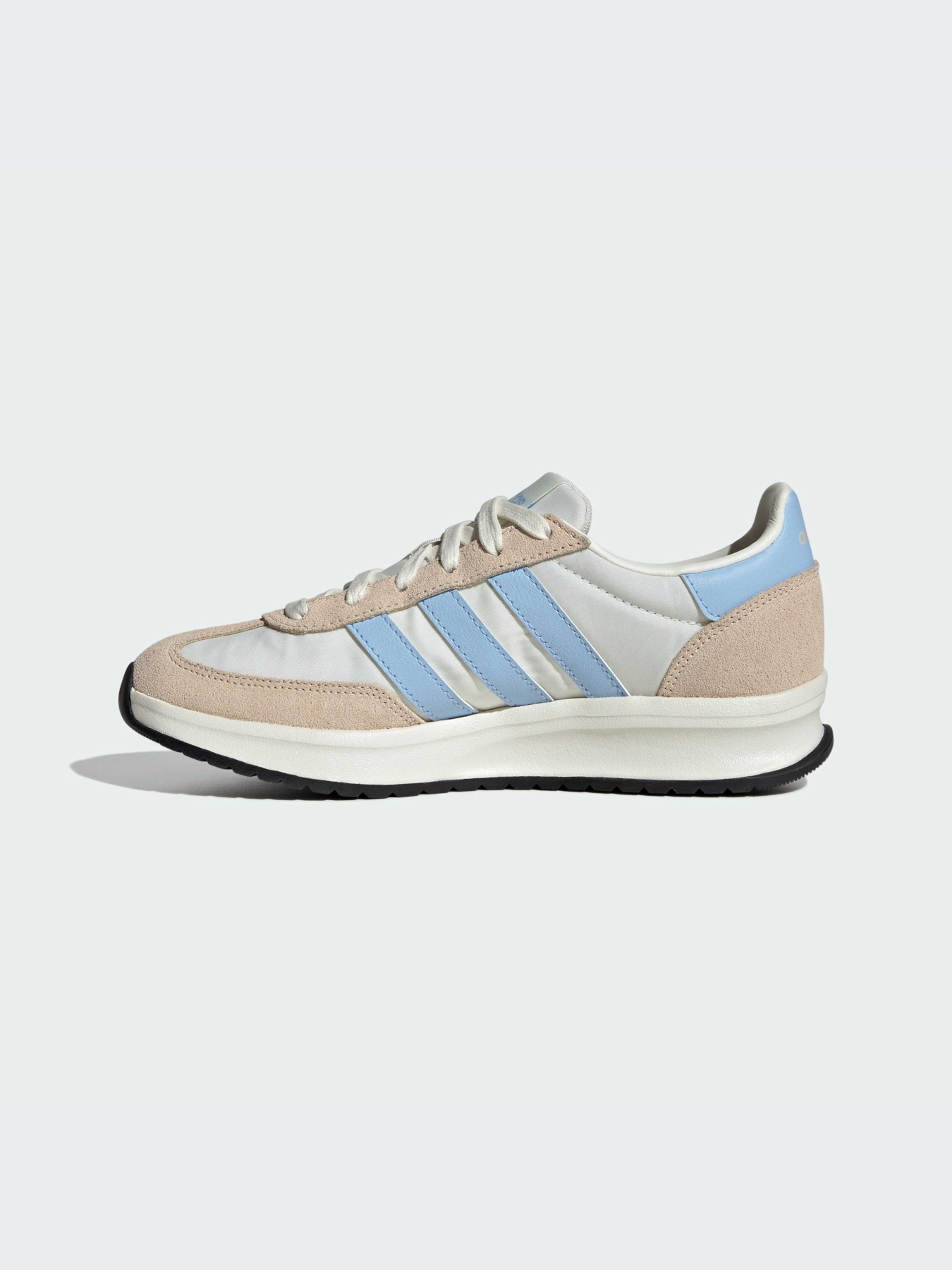Кроссовки повседневные Adidas модель IH8602 Фото