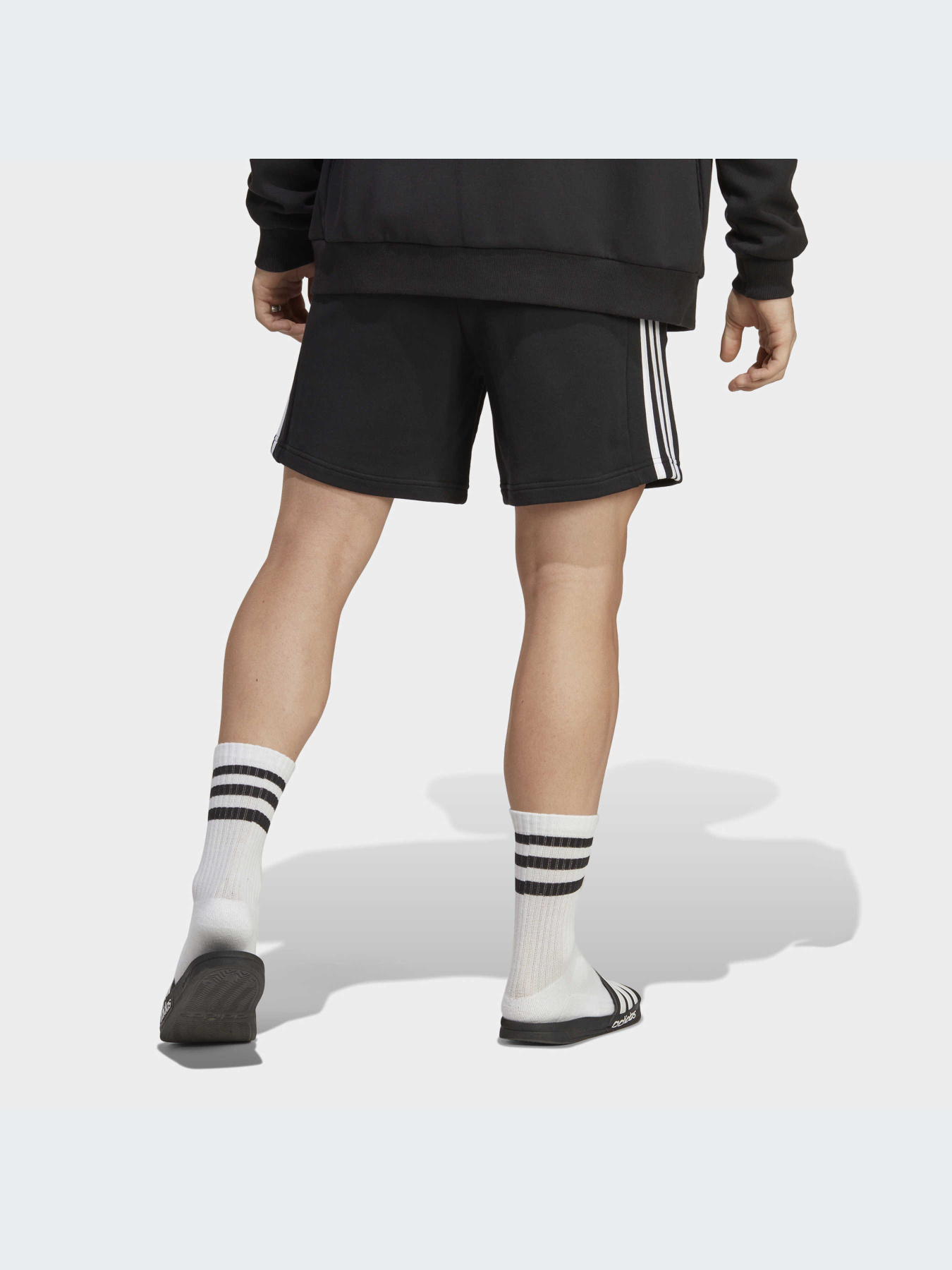 Шорты Adidas модель IC9435 Фото