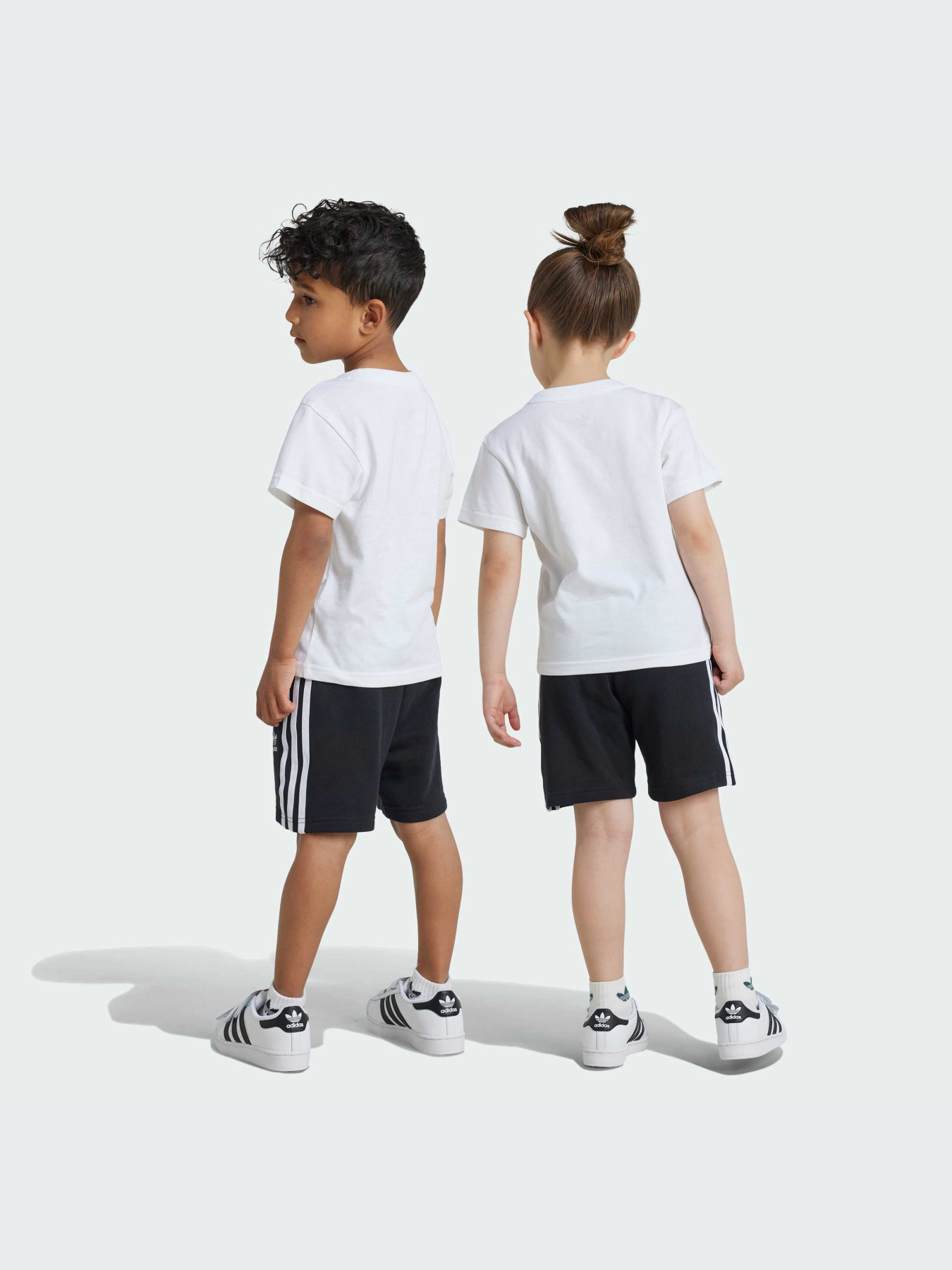 Повсякденний костюм Adidas Adicolor модель JE1613 Фото