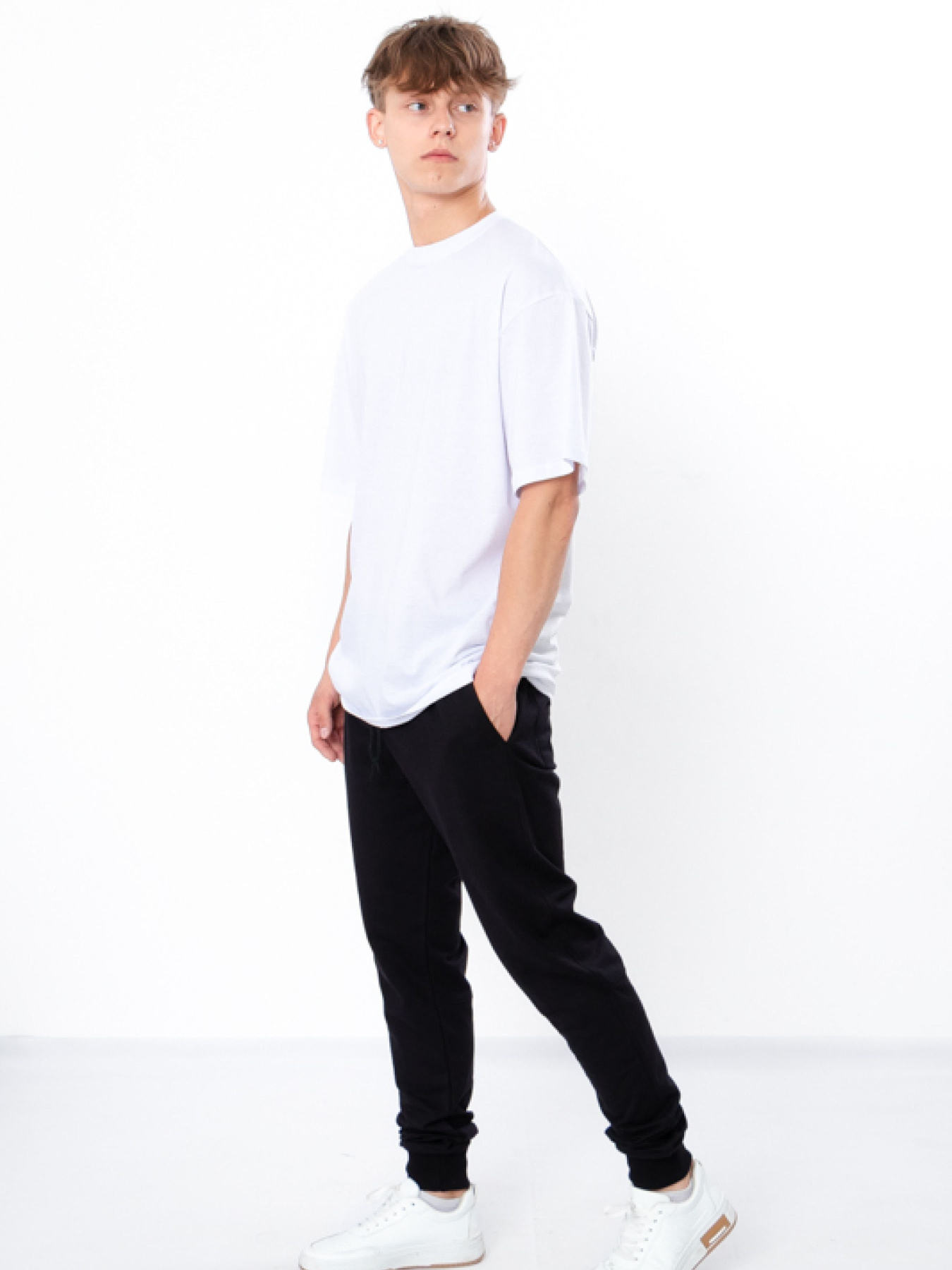 Джоггеры Носи своє модель 3359-057-chornij Фото