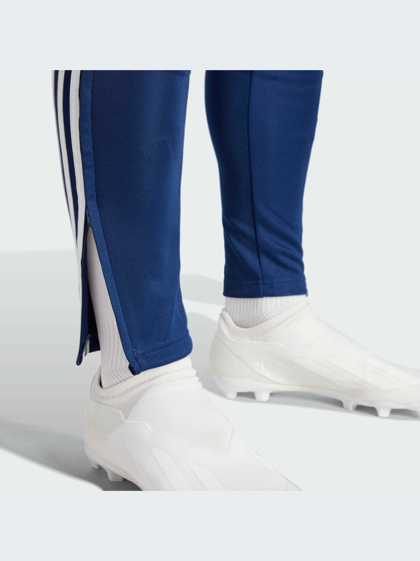 Спортивні штани Adidas Tiro модель IR9344 Фото