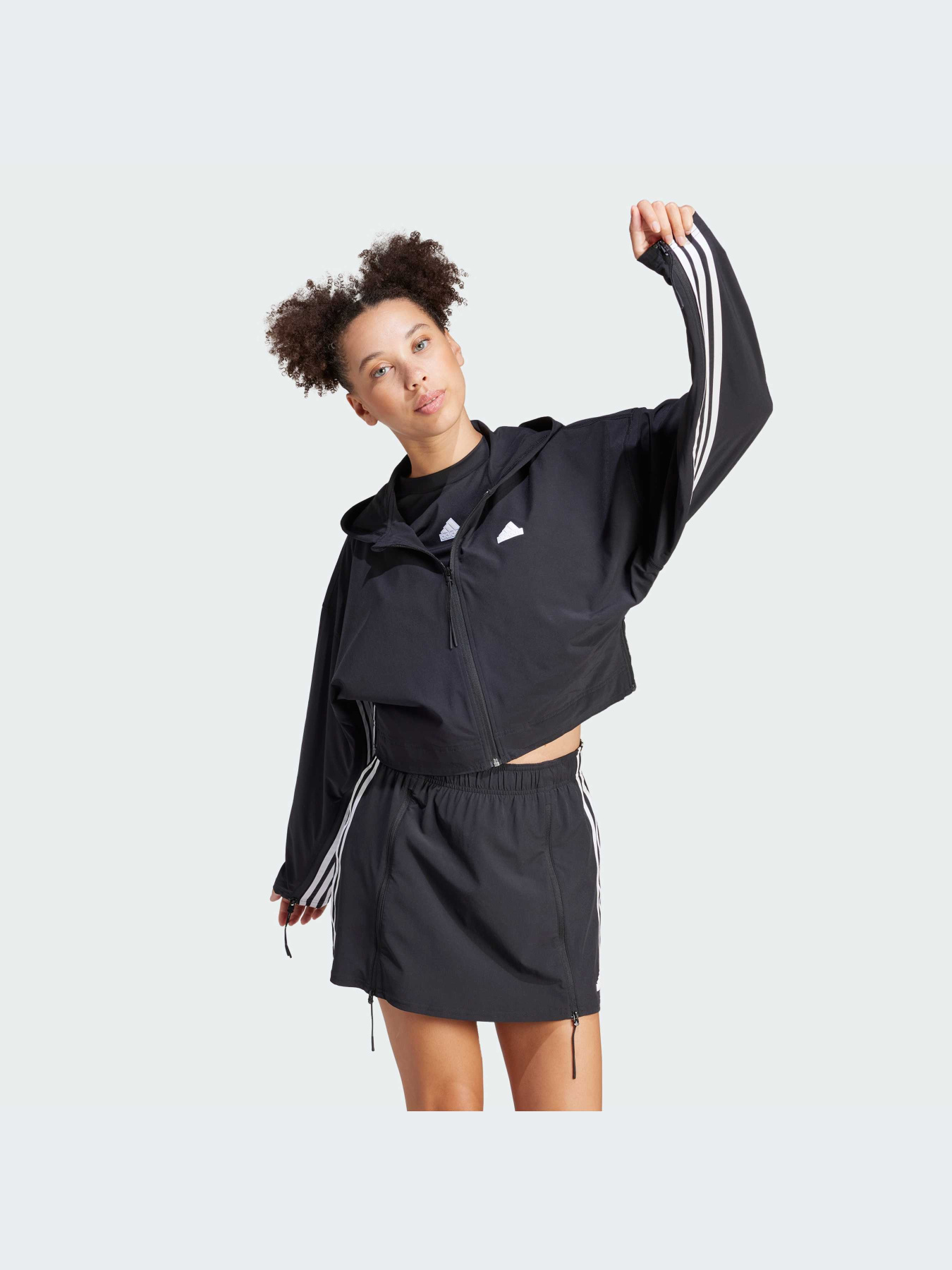 Ветровка Adidas модель IN1829 Фото