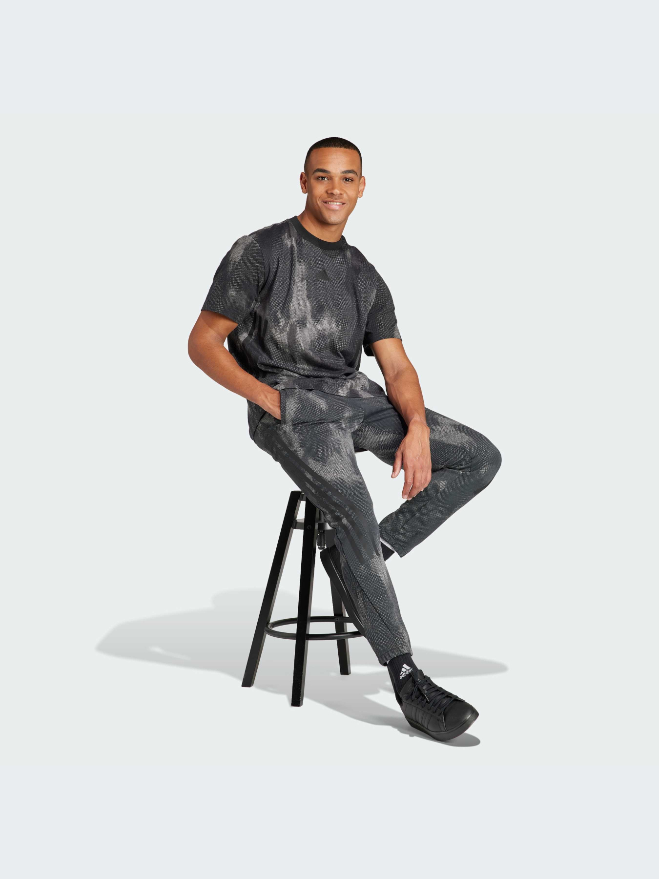 Футболка Adidas 3 Stripes модель IR9164 Фото