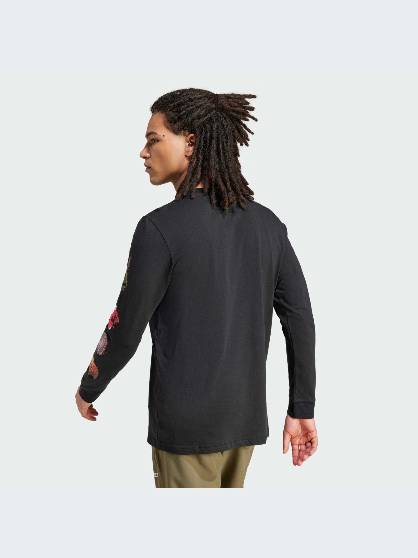 Лонгслив Adidas Graphics модель IZ0464 Фото