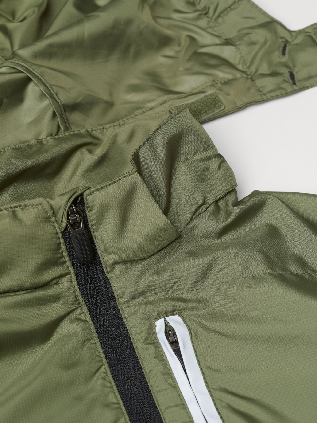 Вітровка H&M модель 73851 Фото