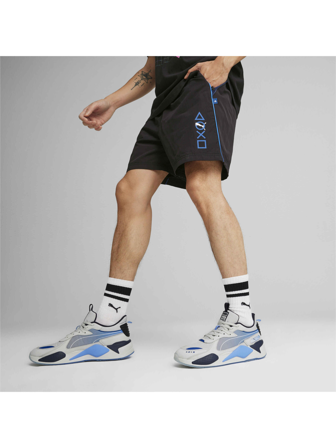 Шорты PUMA x Playstation Shorts модель 624703 Фото